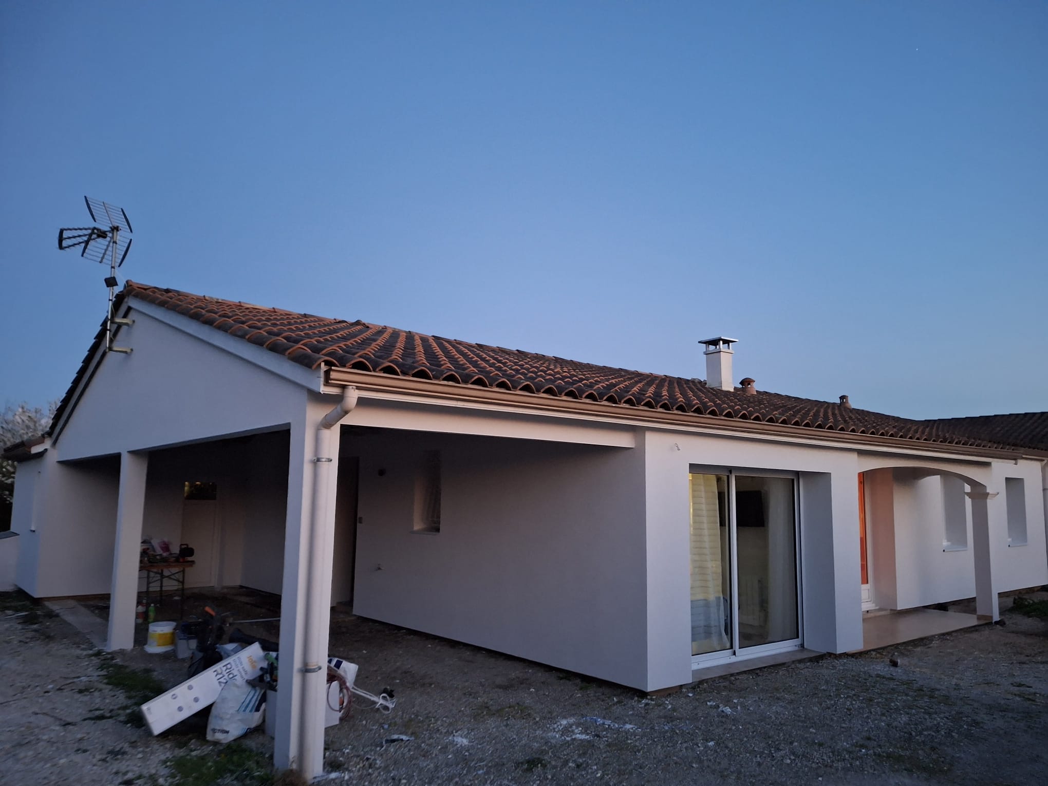 Pavillon plain-pied — finition blanche — après